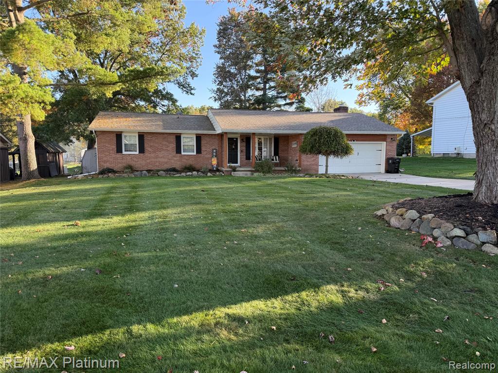 1118 Camelot Drive — photo