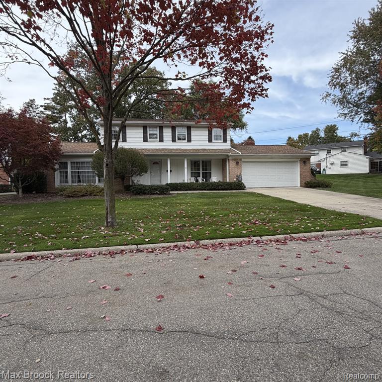 1302 Fairway Drive — photo