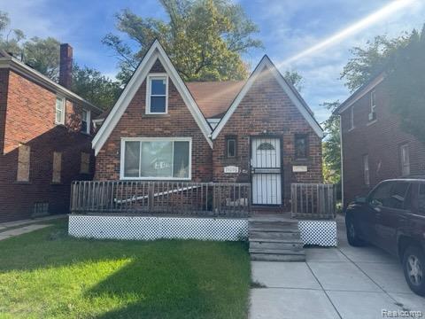 15096 Snowden Street — photo