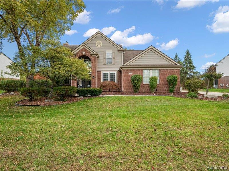 339 Springfield Drive, Canton, MI 48188 — photo 2