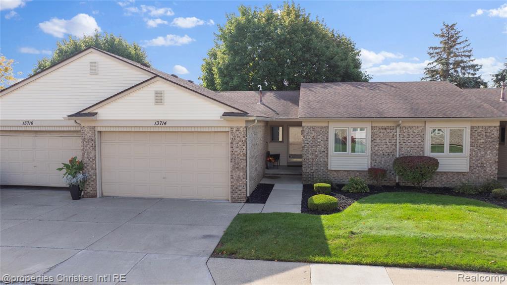 13714 Maple Grove Avenue — photo