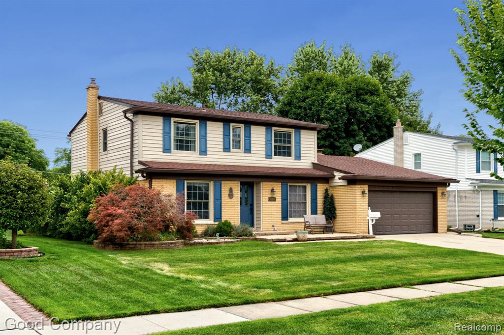 36058 Barkley Street — photo