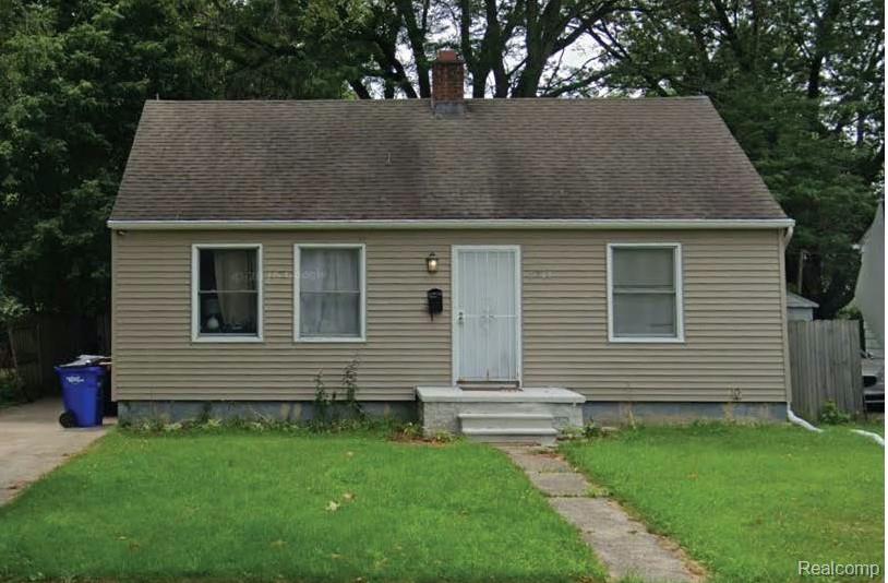 5765 Marseilles Street — photo