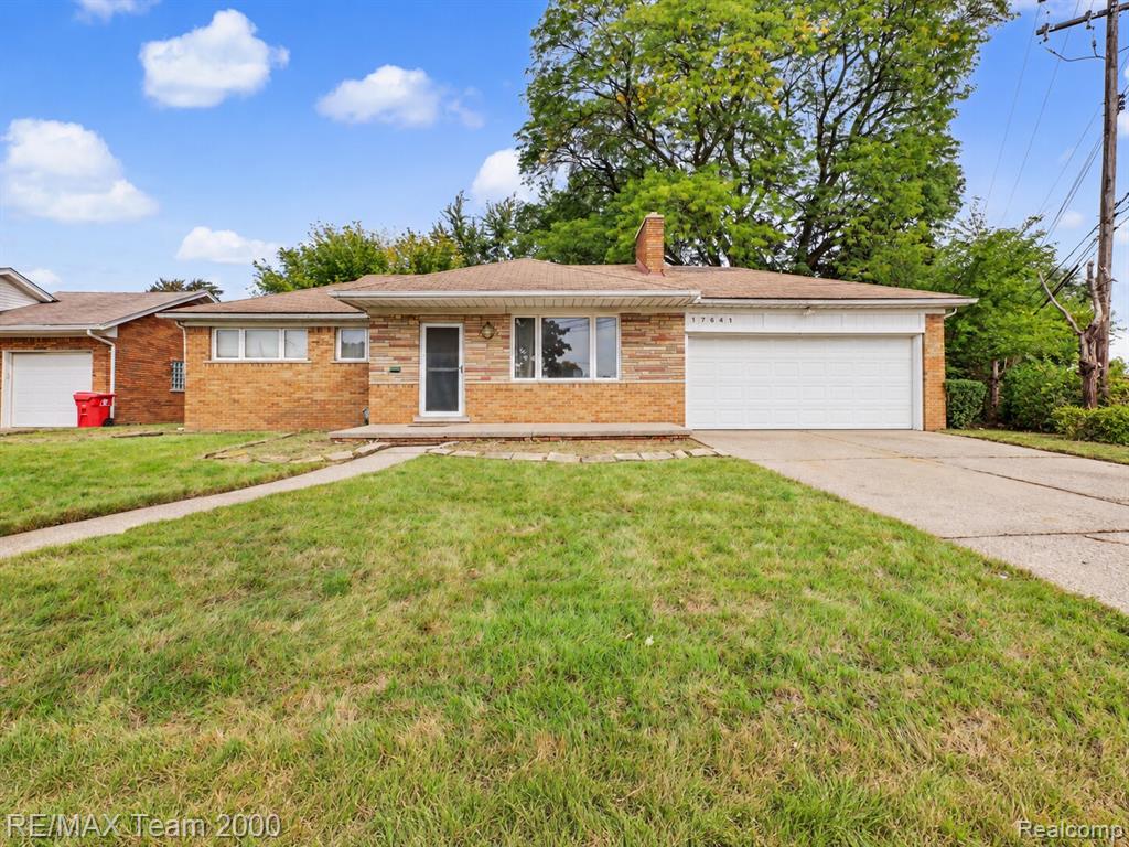17641 Ego Avenue — photo