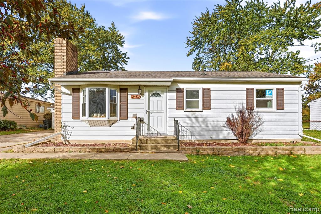 2462 Utley Road, Flint, MI 48532 — photo 2