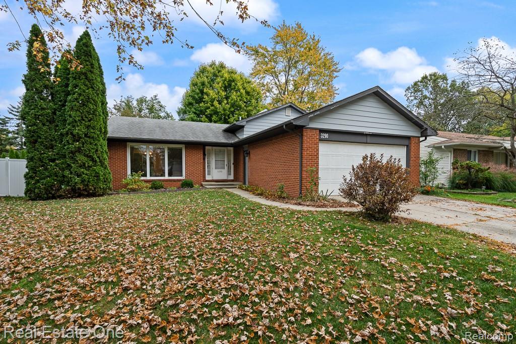 3290 Wolverine Drive — photo