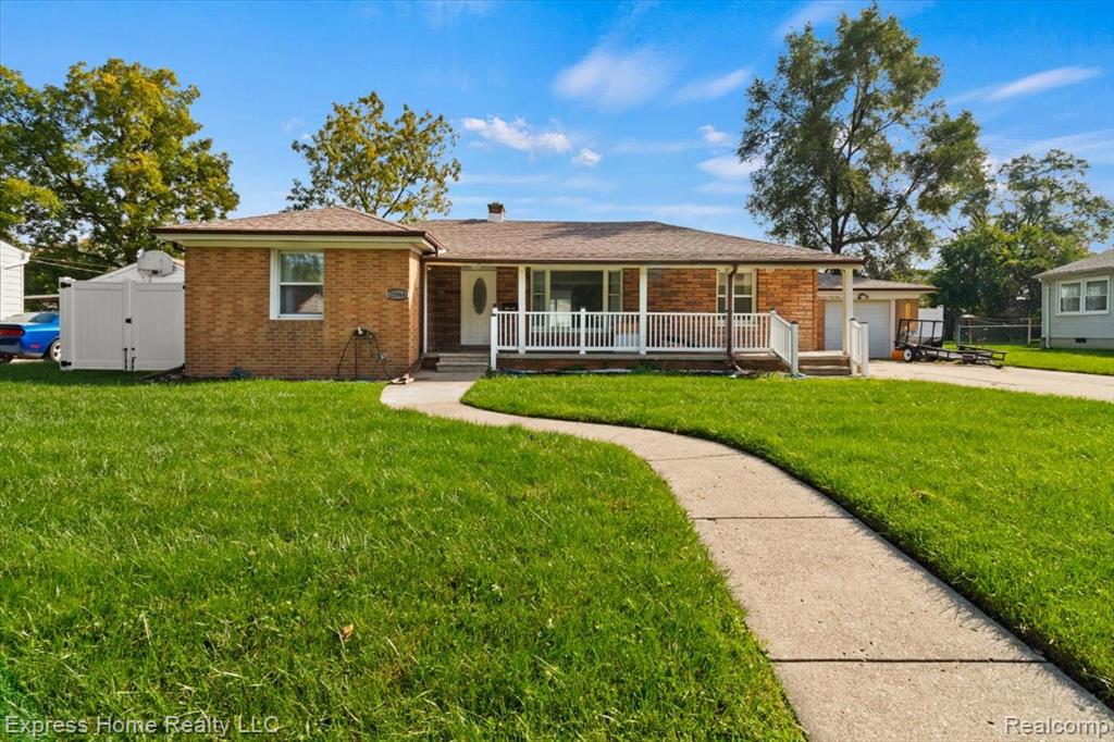 23564 Hill Avenue — photo