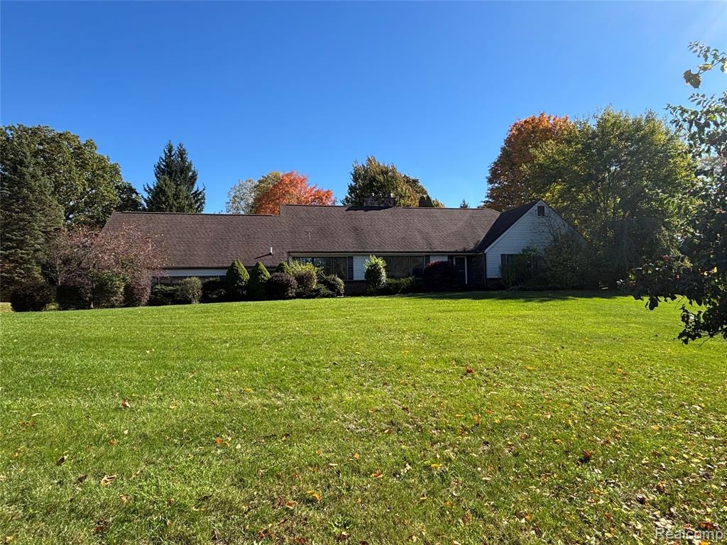 3485 Metamora Road — photo