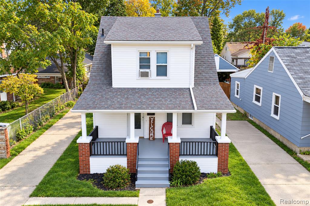 23152 Tawas Avenue — photo