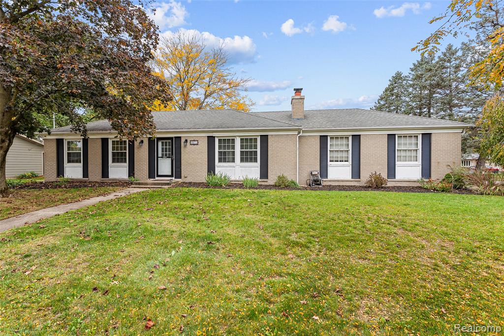 2671 Wyandotte Drive — photo