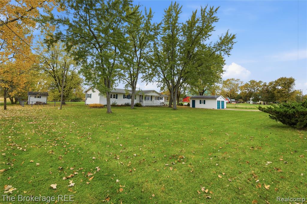 4233 Merwin Road, Lapeer, MI 48446 — photo 2