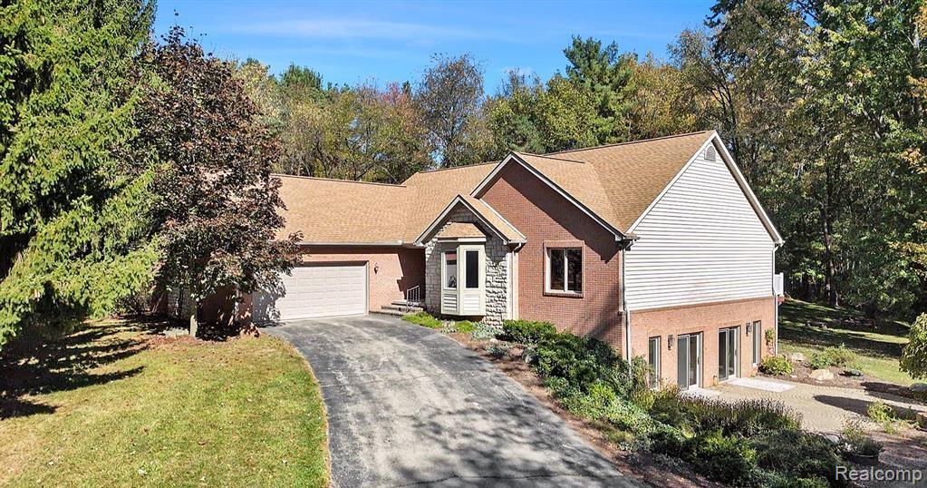 5690 White Lake Road — photo