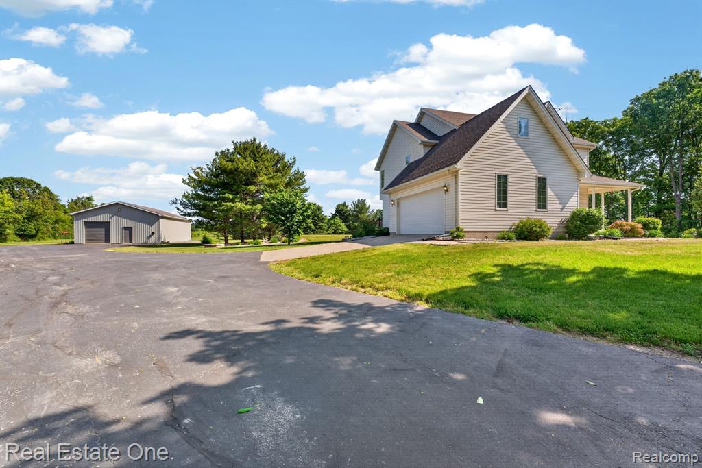 2863 Ready Road, Carleton, MI 48117 — photo 2