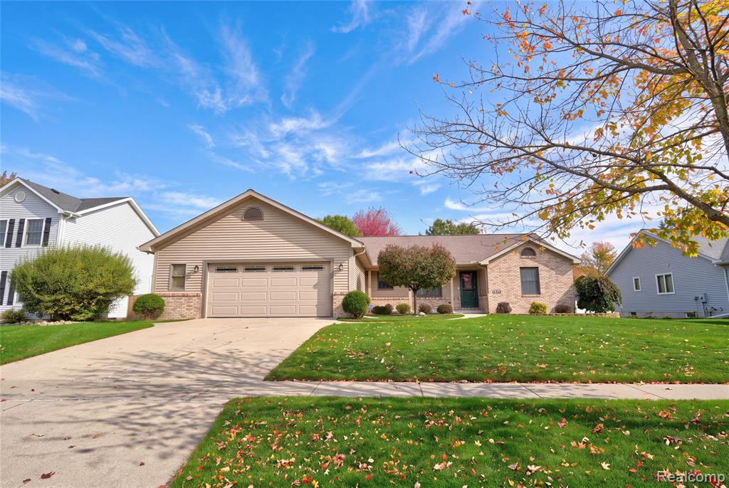 816 Meadow Drive — photo