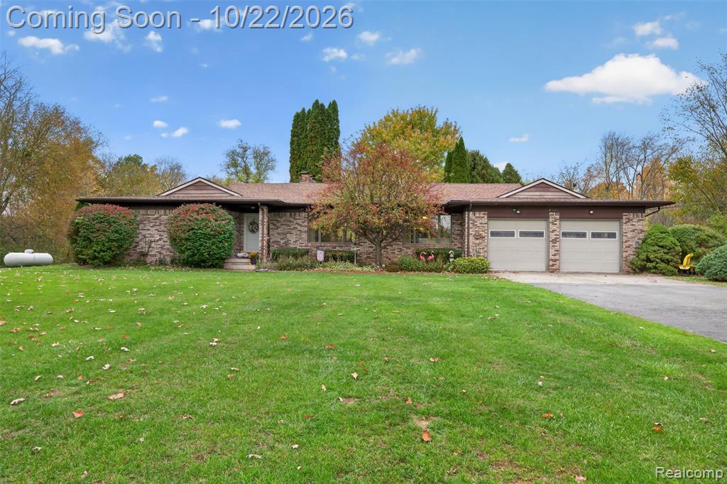 8141 N Elms Road, Flushing, MI 48433
