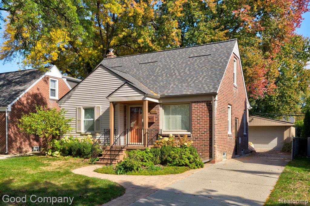 3110 N Blair Avenue — photo