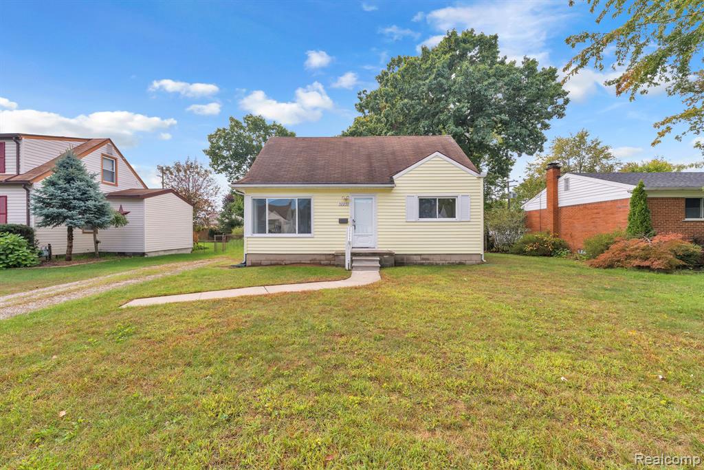 32239 Chester Street — photo