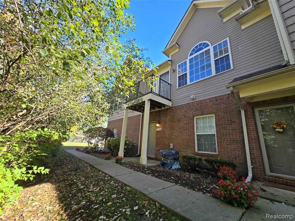 27248 Hidden Oaks Drive — photo