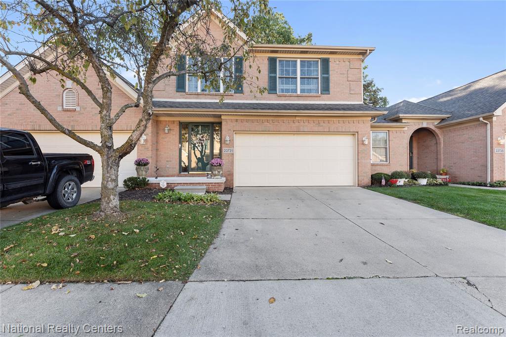 23731 W Lake Circle — photo
