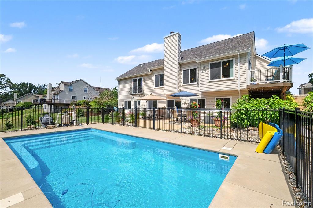 4312 Ridge Court, Pinckney, MI 48169 — photo 3