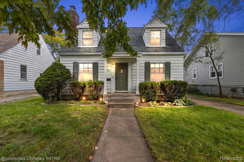 1356 W Troy Street — photo