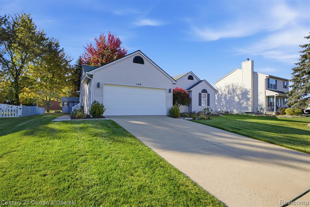 154 Rockway Drive — photo