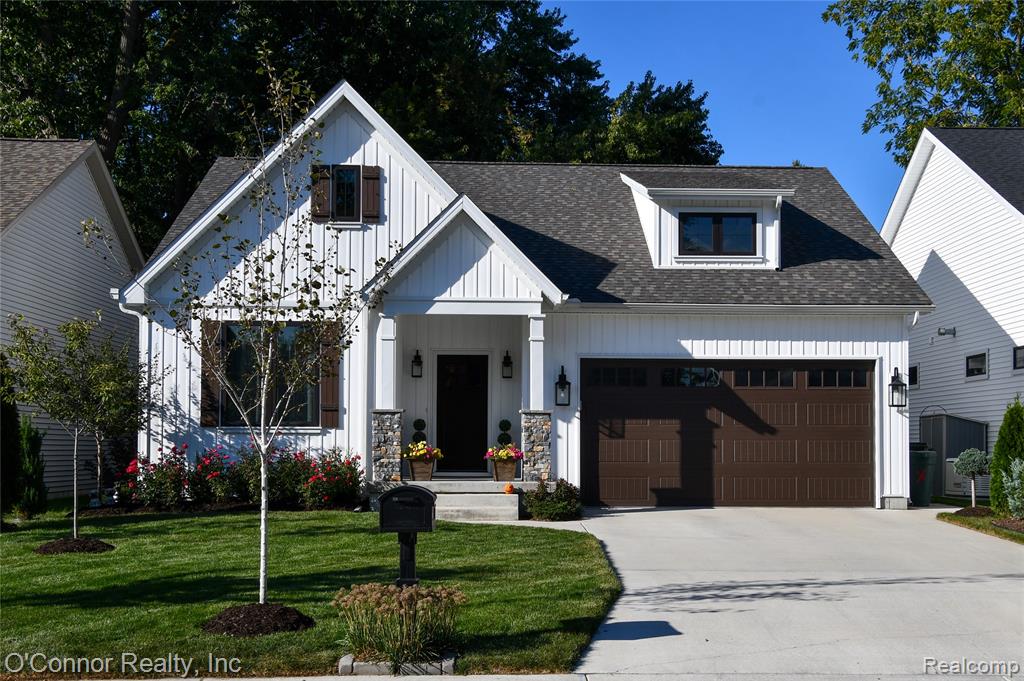 1207 Gator Avenue — photo