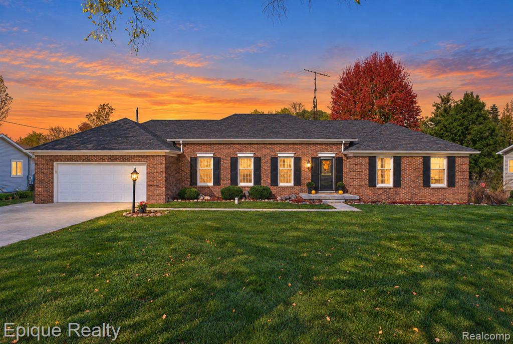 3495 N Gale Road — photo