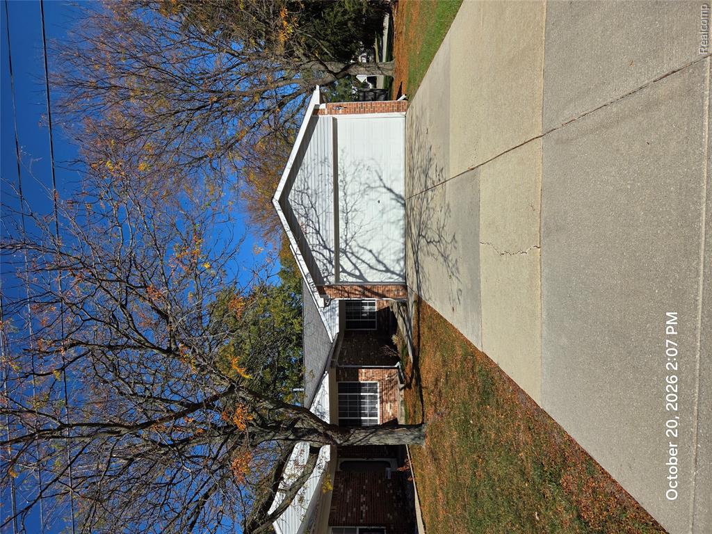 19304 Antonio Court — photo