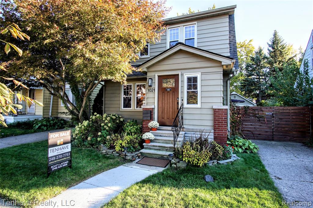 1021 Pearson Street — photo