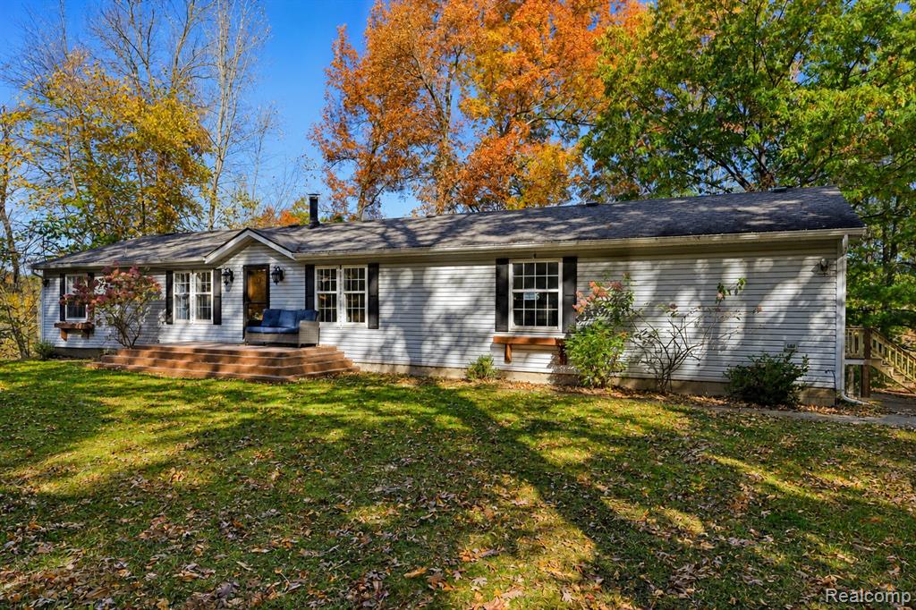1187 Baker Road — photo