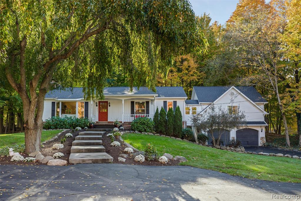 631 Fairbrook Street — photo