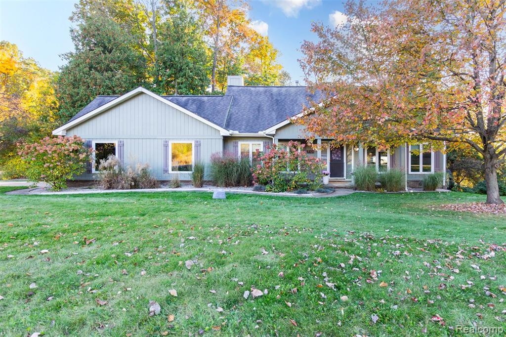 7101 Dark Lake Drive — photo