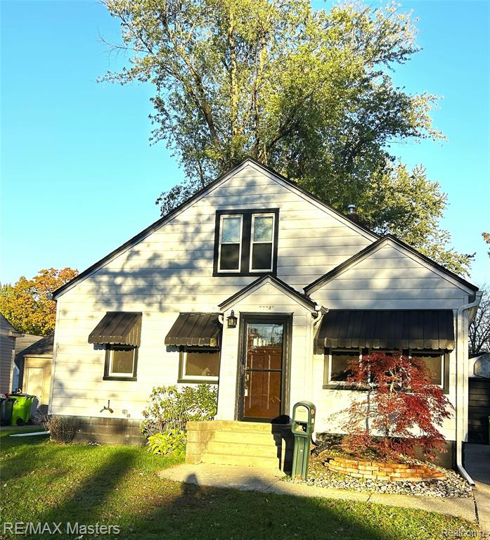 29345 Walnut Street — photo
