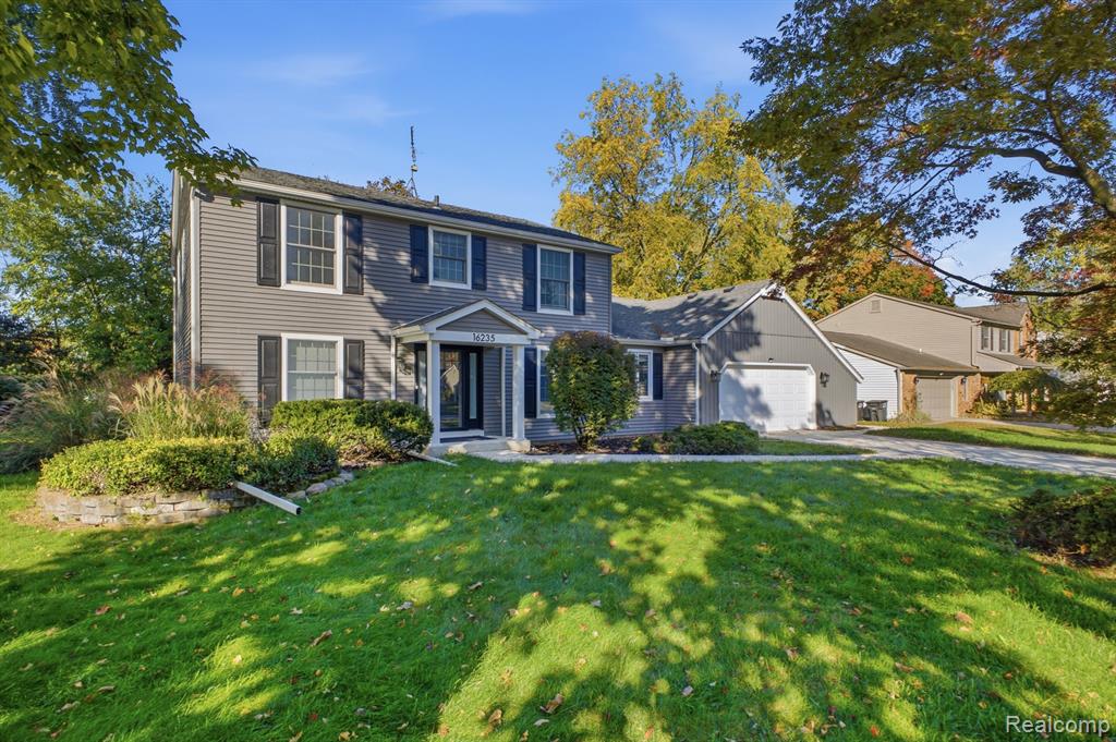 16235 Winchester Drive — photo