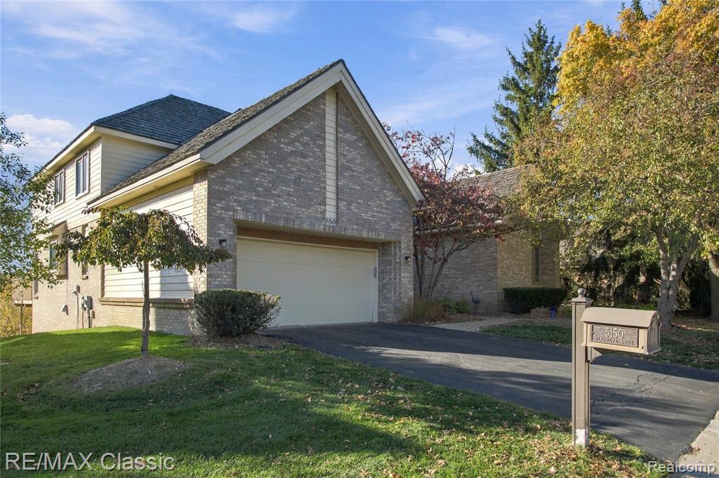 5150 Oakbrooke Drive — photo