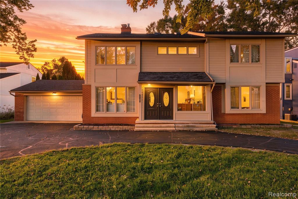 2110 Langham Drive — photo