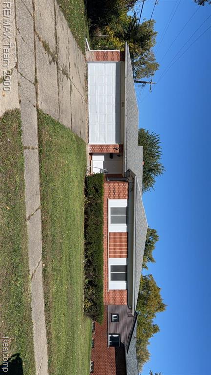 35244 Michelle Drive — photo