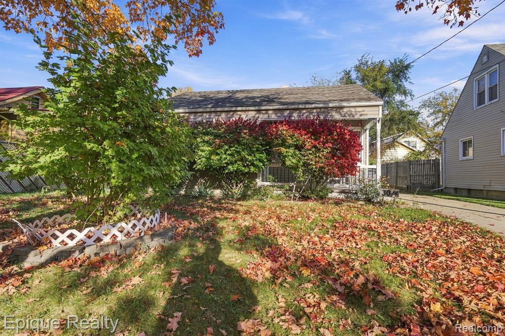 3014 Yale Street — photo