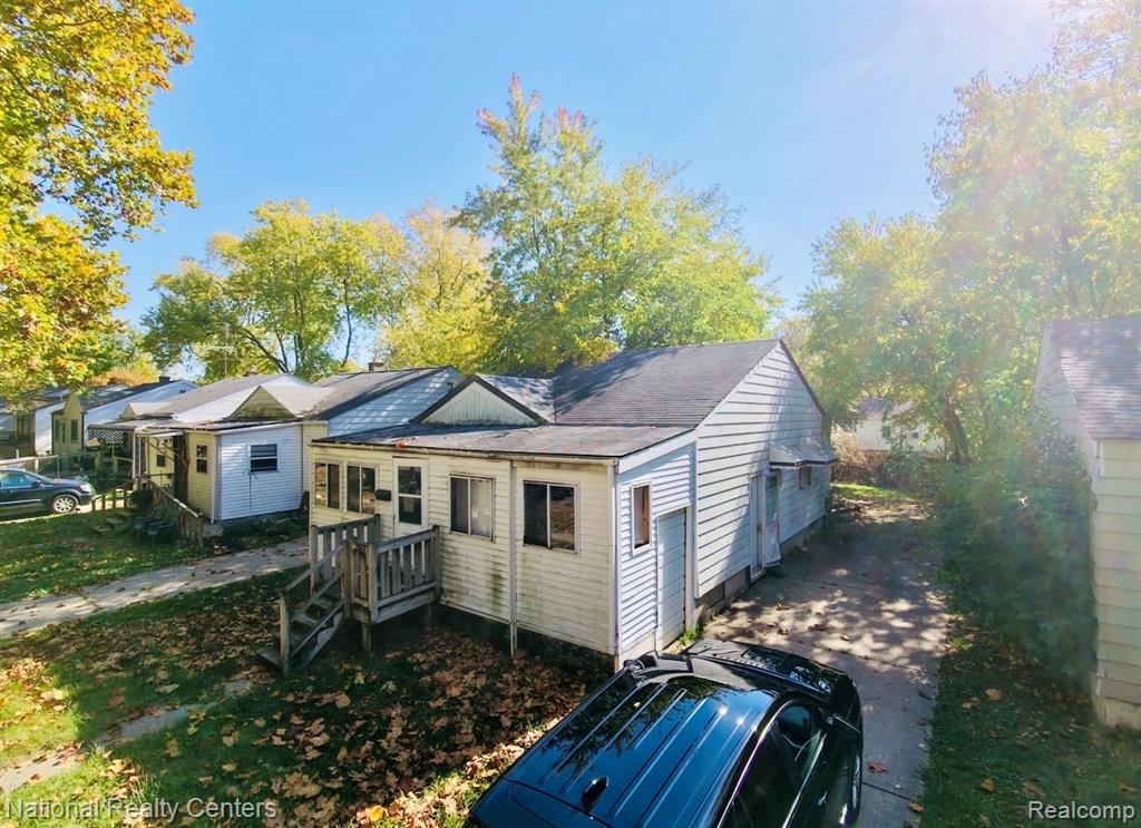 203 W Longfellow Avenue — photo