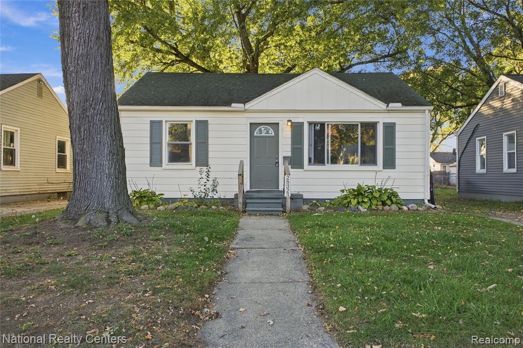 26323 Brettonwoods Street — photo