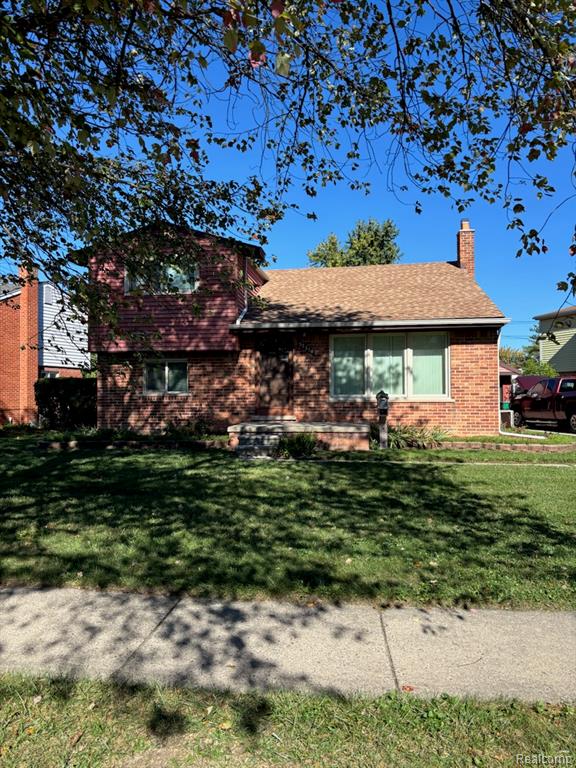 32510 Maplewood Street — photo