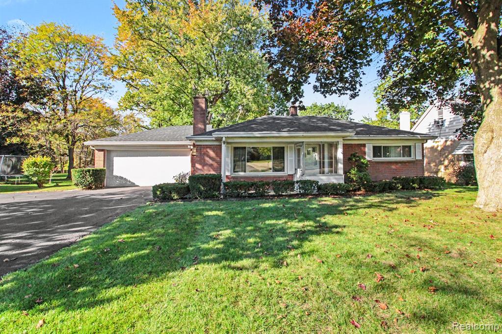 16795 Inkster Road, Livonia, MI 48154