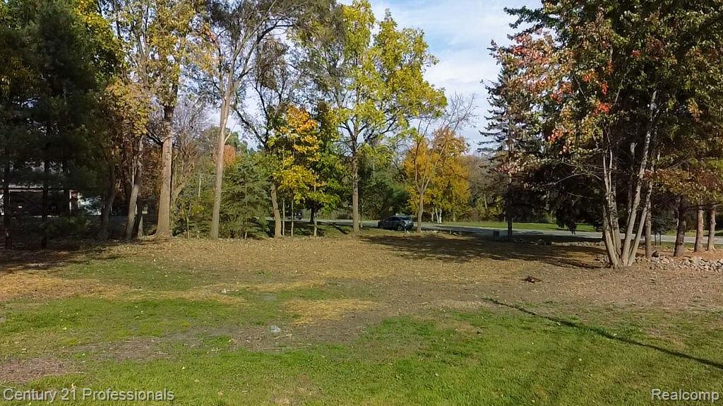 494 John R Road, Rochester Hills, MI 48307