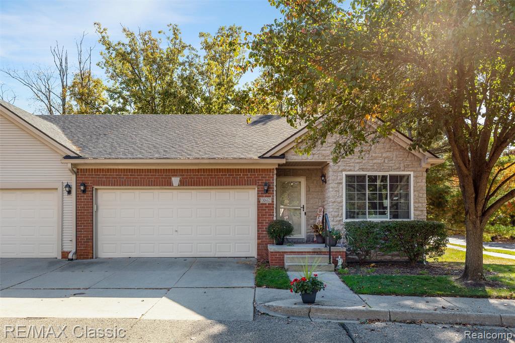 30662 Ardmore Court — photo