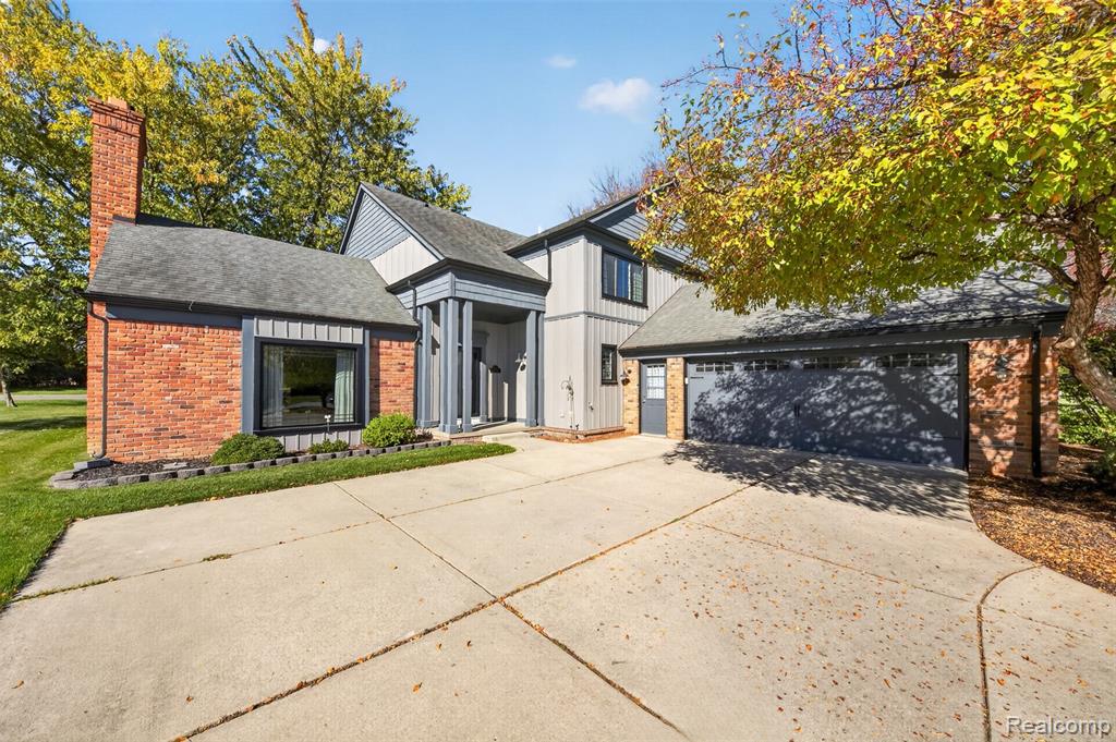 22041 Cascade Drive — photo