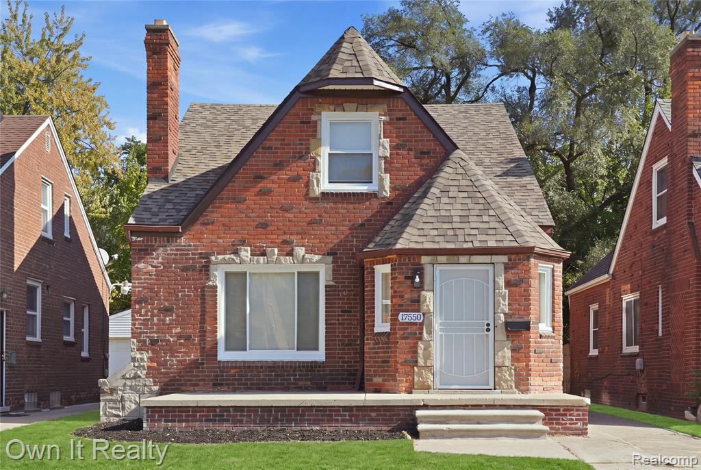 17550 Steel Street — photo