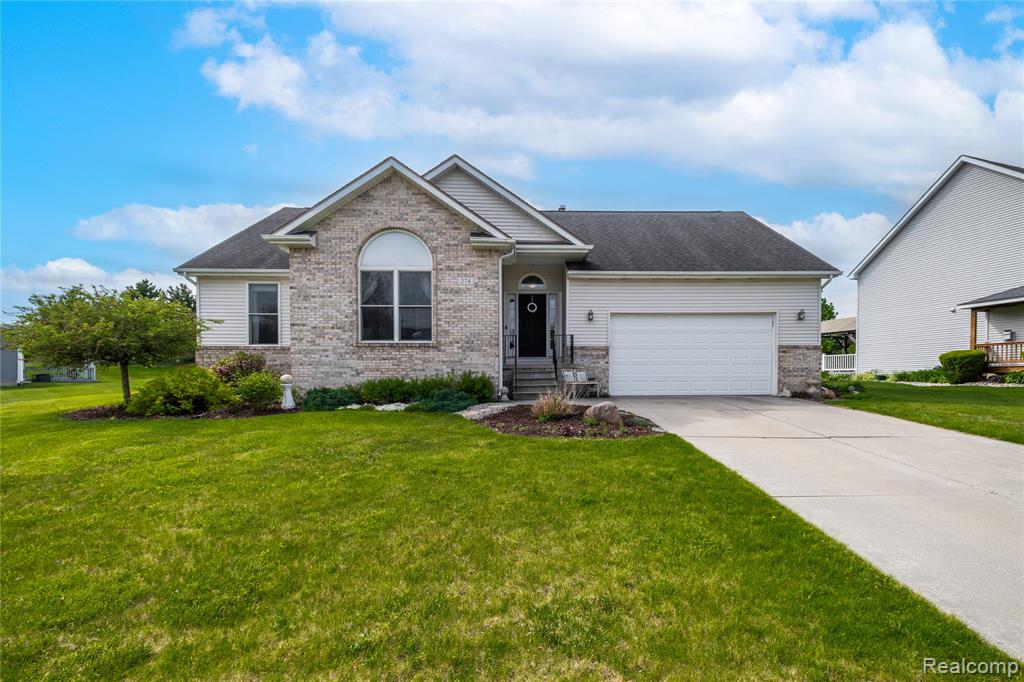 274 Creekwood Circle — photo