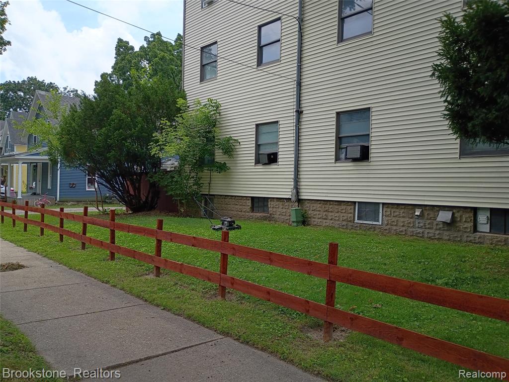 510 Pleasant Street — photo