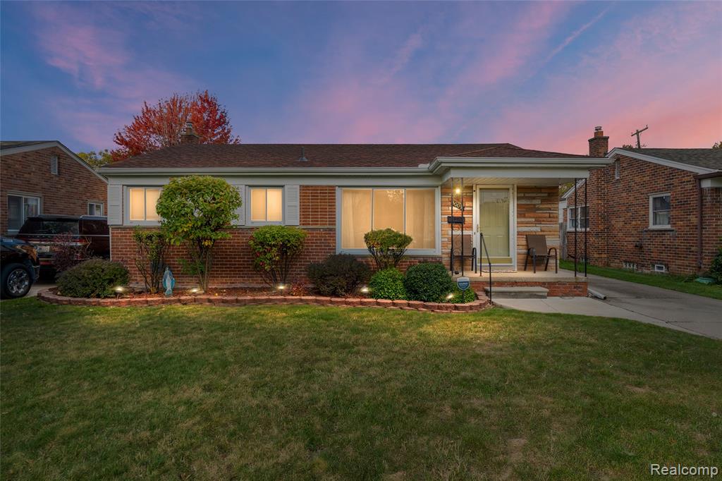 30031 Rosebriar Street — photo
